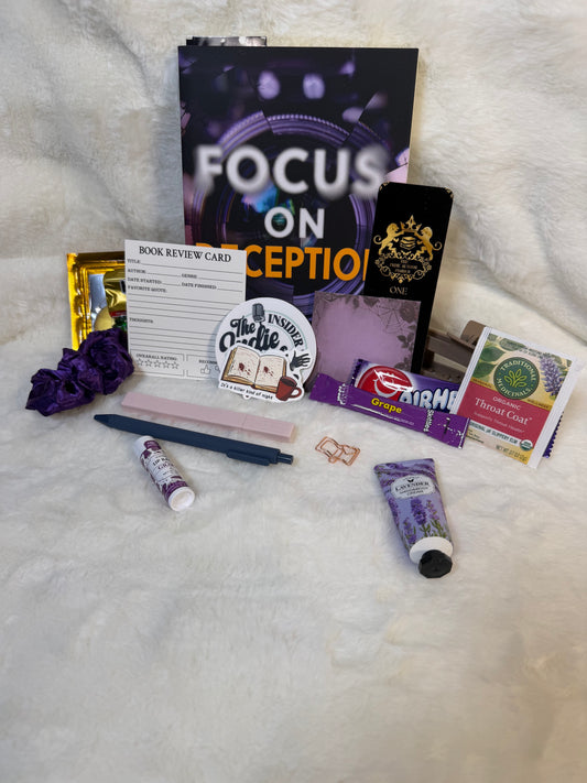 Thriller Book Box - Focus on Deception